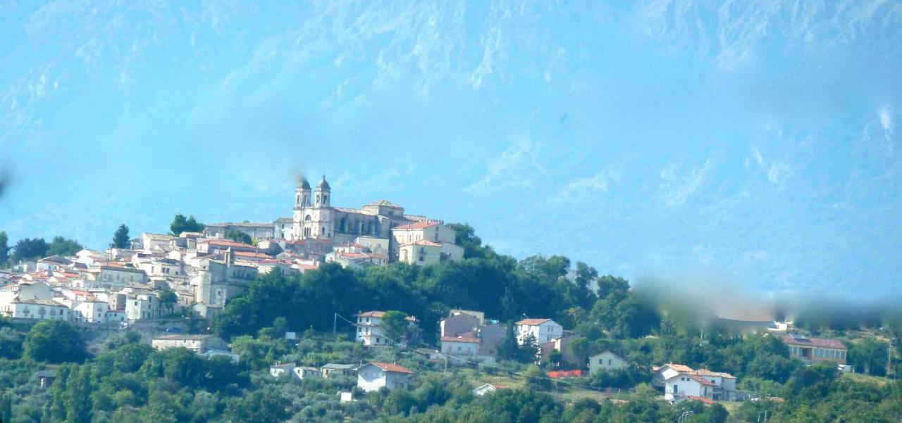 Depandance Elvira Basilico Διαμέρισμα San Valentino in Abruzzo Citeriore Εξωτερικό φωτογραφία